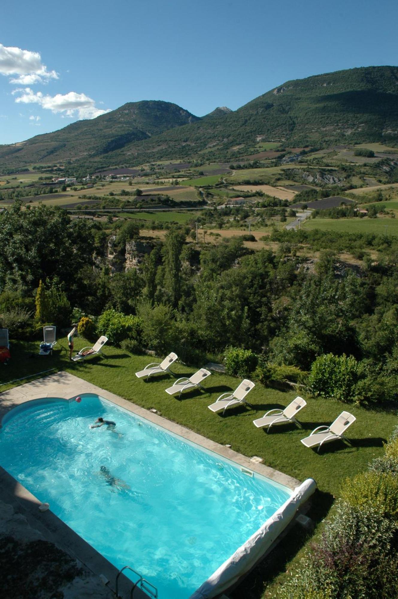 La Claveliere Hotel Saint-Auban-sur-lʼOuvèze Eksteriør billede