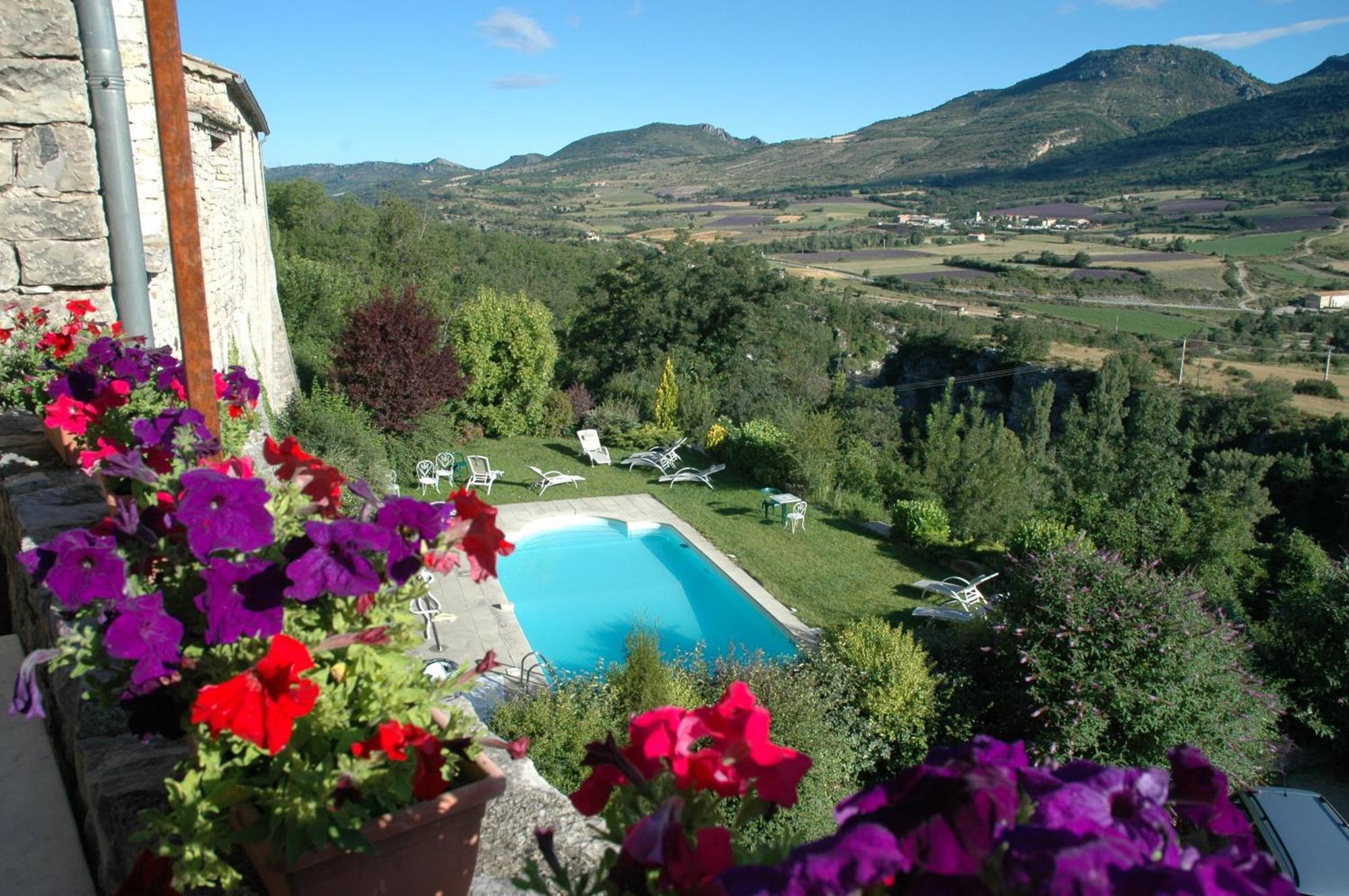 La Claveliere Hotel Saint-Auban-sur-lʼOuvèze Eksteriør billede