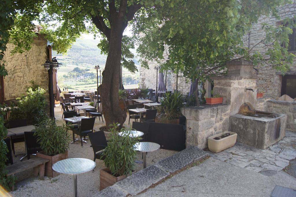 La Claveliere Hotel Saint-Auban-sur-lʼOuvèze Eksteriør billede